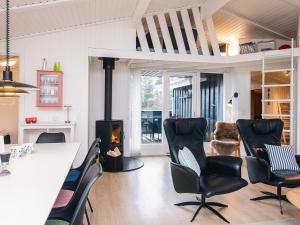 9 person holiday home in Løkken-By Traum