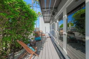 Luxury Naples Island Retreat