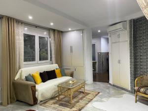 Cosy apartment, central and peaceful