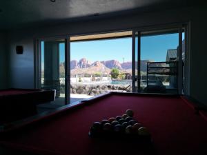 Zion Vista Poolside Manor Sauna Golf Gym