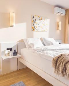 modern Luxury Suite With Balcony and sea view