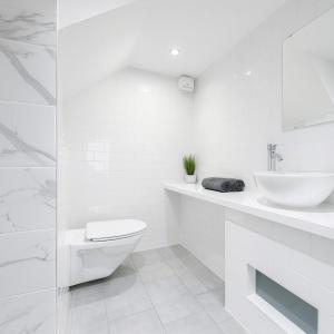 Central 2-Bedroom Apt Luxury Stay