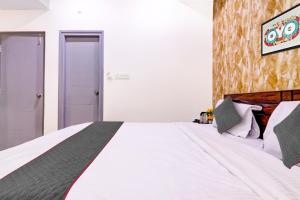 Hotel O Dream Elite Near Golconda Fort