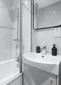 Stylish 3 bedroom in Croydon, fast links to Central London