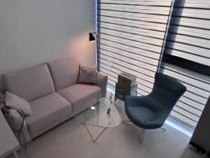 OPEN-2Hongik Hapjeong Station 2 minutes-Luxury hotel style-Panoramic Han River View-Queen bed for 2 people-Comfortable sofa OTT