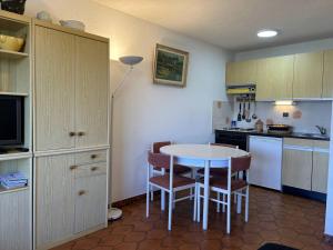 Appartement 2 pièces climatisé, vue mer à Bormes-les-Mimosas - FR-1-251-883