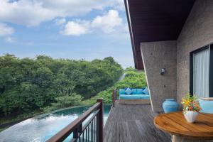 Giri Sea Cliff Penida Resort & Spa