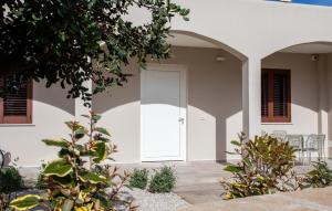 Amazing Home In Porto Cesareo With Wifi