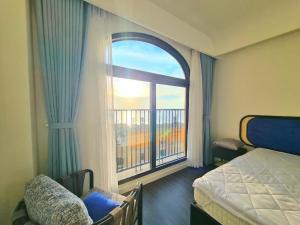 Azure Premium Apartments