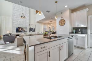 Last Minute Disney Private Pool Hot Tub Themed Bedrooms. Book Now 54267