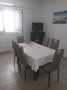 Apartment in Vinisce with sea view, terrace, air conditioning, WiFi 4752-1