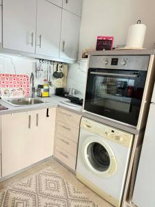 7th sky Aristotelous