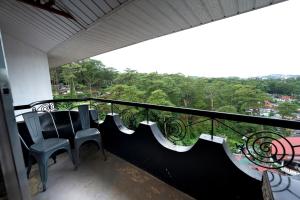 2BR The South Drive Loft 303