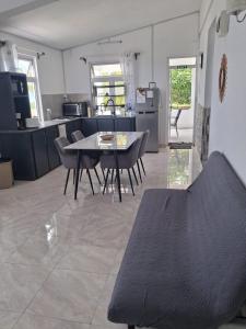 Ô Bercail du Sud-Hibiscus chez Jeannette