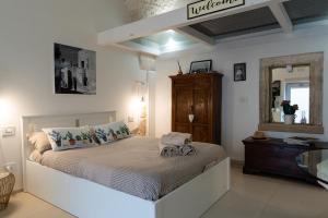 La Casa di Laura - White City Hideaway
