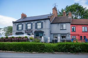 Grantham Arms