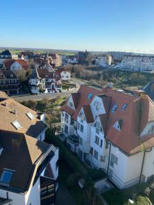 Zonnige pied à terre in Duinbergen