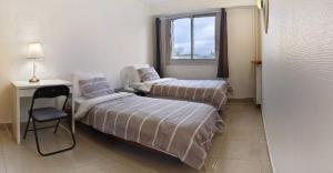 5 min walk to metro, 3 bedrooms, la défense, parking