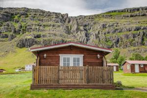 Guesthouse Skálafell