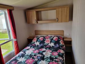 Lakeland Deluxe Caravan Hire