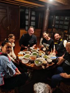 SaPa Hmong Streamside Homestay