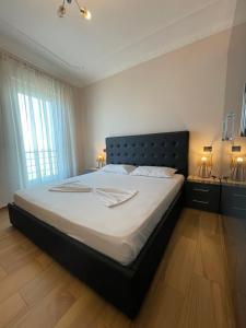 Seaview Luxury Apartment