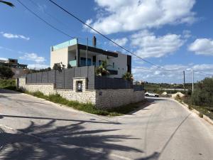 FOGE luxury villa Agios Onoufrios