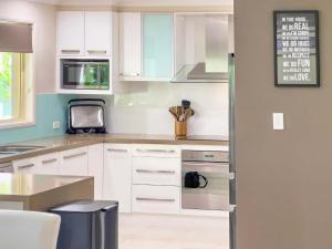 Solis Acreage Escape
