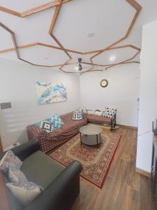 Rida royale residency