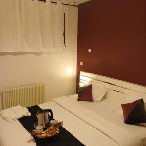Maison 8 pièces Spa jacuzzi Paris Airport CDG jardin arboré clos