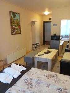 АПАРТАМЕНТ ЗА ГОСТИ Форест Глейд 552