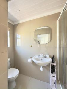 Private Cozy Garden Cottage - Durbanville, Cape Town