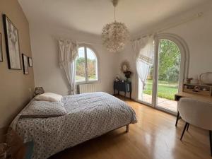 Grande maison avec piscine