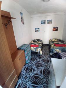 Pine Private Studio 17