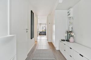 Modern Townhouse With Private Outdoor Area - 2BR