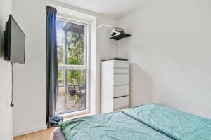 Modern Townhouse With Private Outdoor Area - 2BR