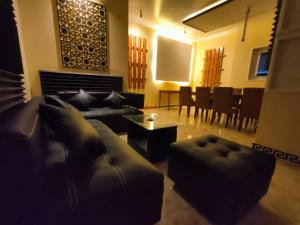Dago Hotel Salon FORA