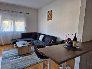 Teja- new apartment for 4 person with free parking space