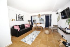 A 30 pasos de la Playa de Gandia Aire acondicionado Wi-Fi Colonia DUCAL