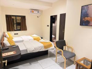 Hotel SK Chakan Pune