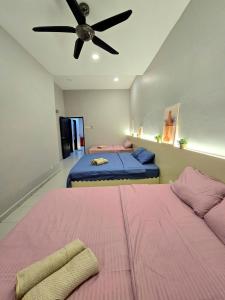 Spacious Cozy Homestay for Families & Groups BATU PAHAT