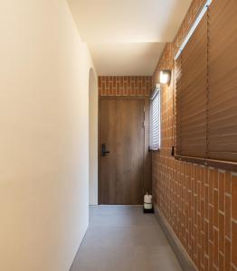 Stay ON - Seoul Seongsu Near Gentle Monster Yeonmujang-gil Café Street and Hangang Park - 3minute walk from the airport bus stop - free luggage storage