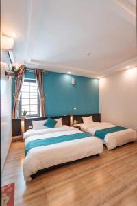 Ha Giang SkyPath Hostel & Tours