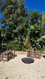 Caves Bungalow Coastal Beach Getaway
