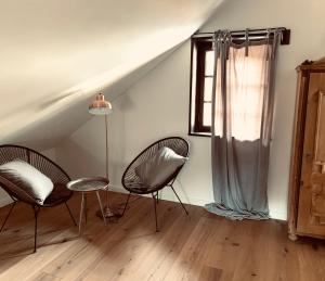 undfein boutique studios