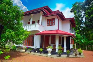 Villa Zimora Hikkaduwa