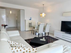 Ascona Vita by fewotessin