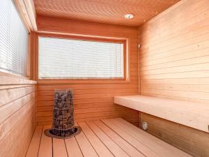 Spacious holiday home in a good location, stunning views
