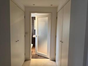 The Lookout - Unique Architectural Modern Home