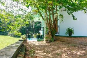 Mountain Breeze Villa Mirissa